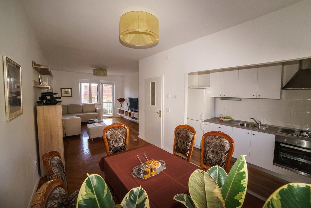 Villa Alithia Split Room photo