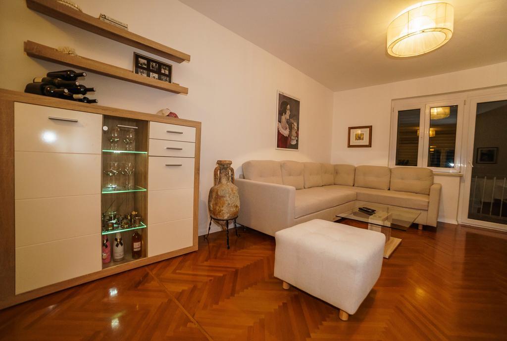 Villa Alithia Split Room photo