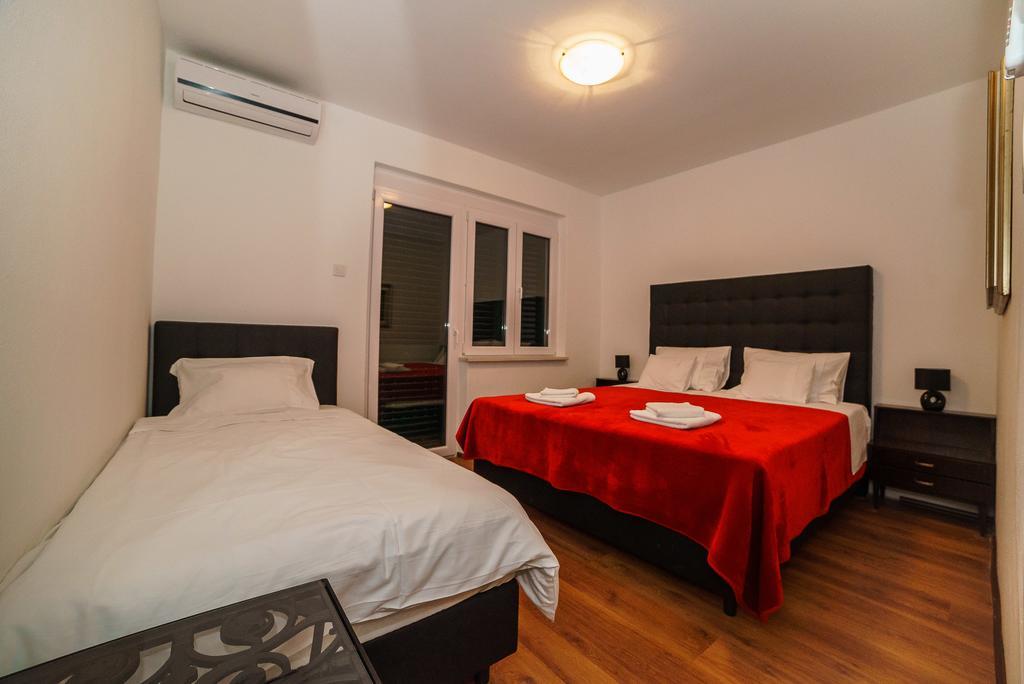 Villa Alithia Split Room photo